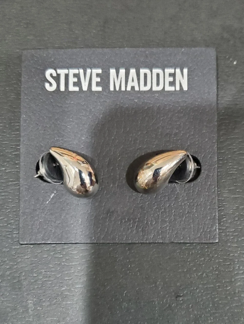 Steve Madden silver tone minimalist feminine dainty tear drop earrings brand new